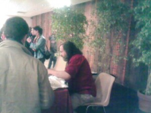 Richard Stallman qui vend ses babioles